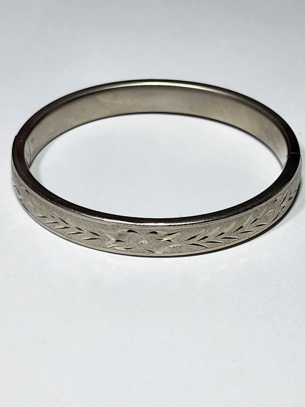 Vintage Crafmere Sterling Silver Etched Bangle Bracelet